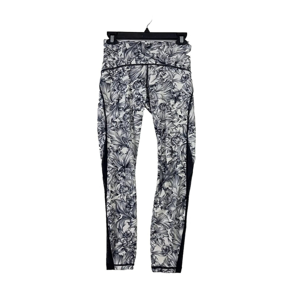 Lululemon Leggings Sz 6 Train Times 7/8 Pant Light Garden White Black Floral - Picture 2 of 13